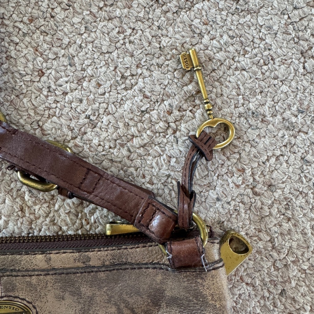 Fossil Crossbody Bag Brown Distressed Leather Metallic Faded Vintage Style Bag - Picture 4 of 11